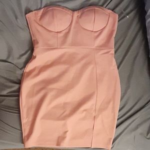 Light pink short dress